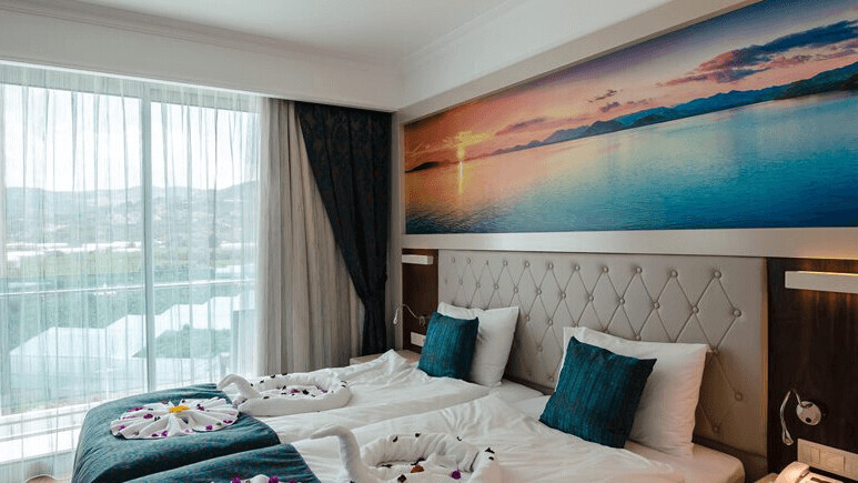 The Lumos Deluxe Resort Hotel & Spa